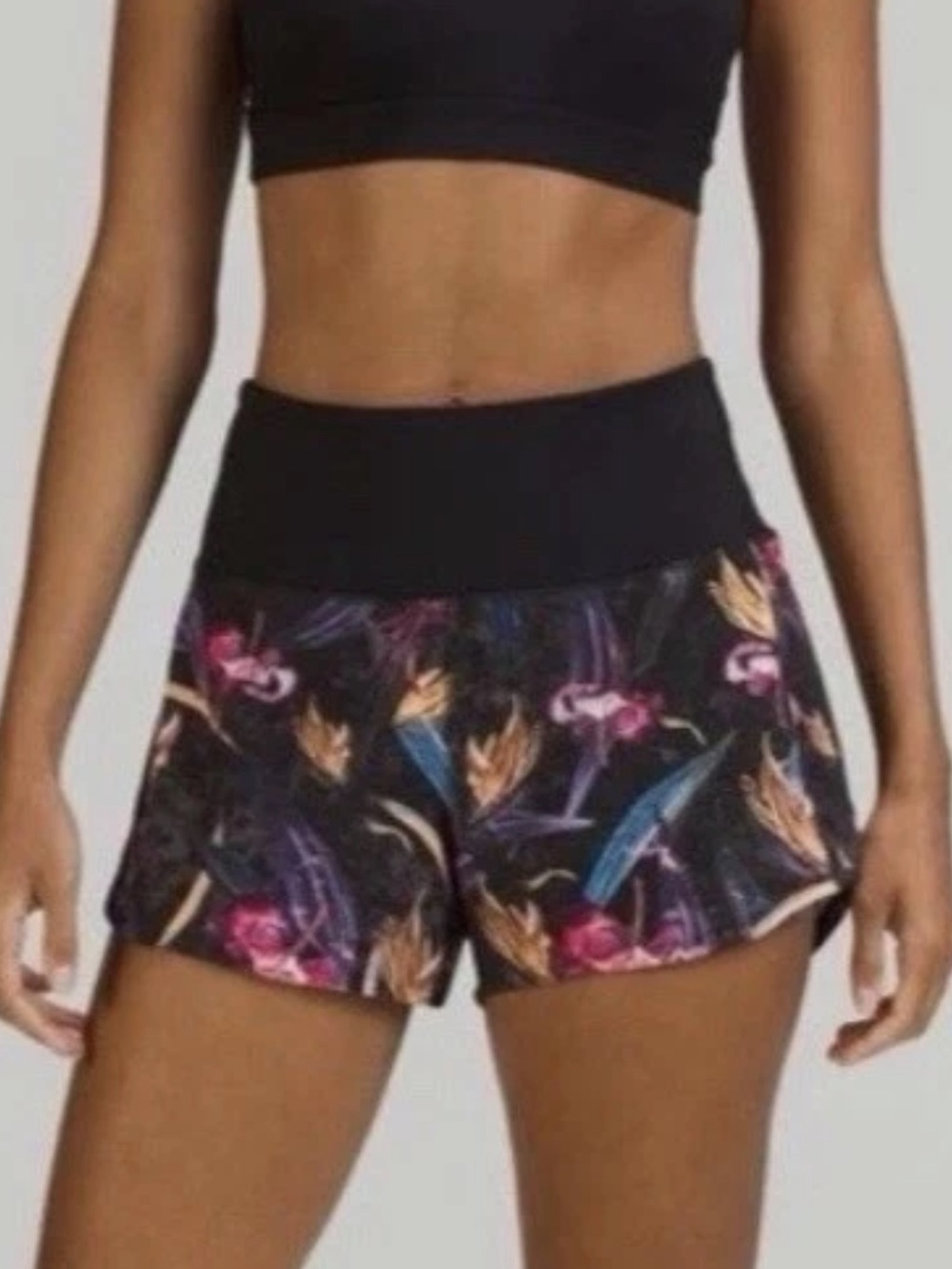 Lululemon speed up shorts with buoy in underwear 6 birds of paradise